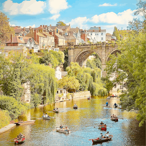 Stay just a short drive from the picturesque town of Knaresborough