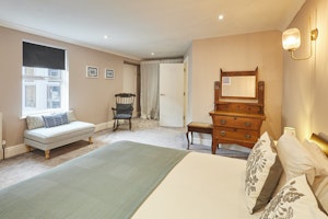 Seabird's Nook image 4
