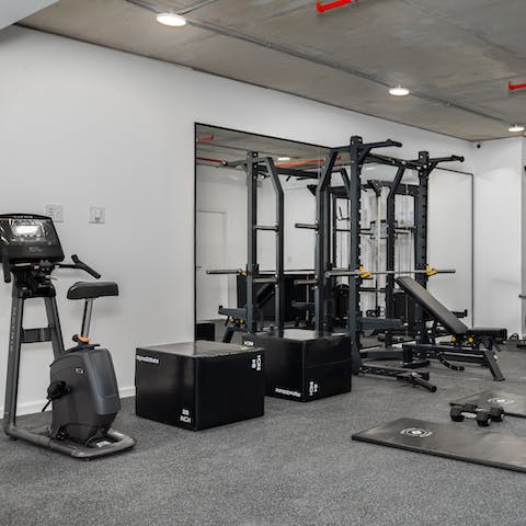 Work out in the apartment’s communal gym