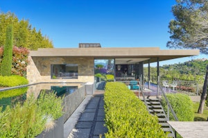 Riviera Hills image 1