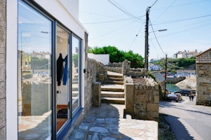 The Surfer's Hideout image 15