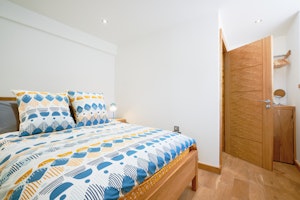 The Surfer's Hideout image 14