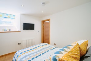 The Surfer's Hideout image 11