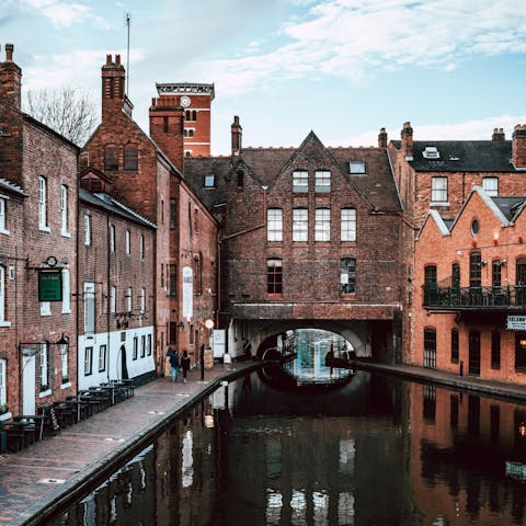 Step into the shoes of a Peaky Blinder while exploring the red brick streets