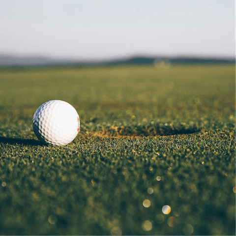 Practice your swing – the home is right next to the Emporda Golf Course