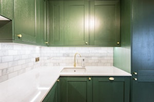 Jade & Gold image 12