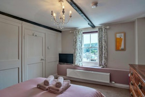 Kingsand Haven image 9