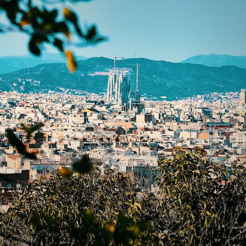 Drive an hour to reach the sights and sounds of Barcelona