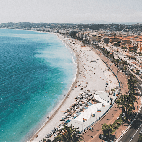 Stay in the centre of Nice, a short stroll from the beach