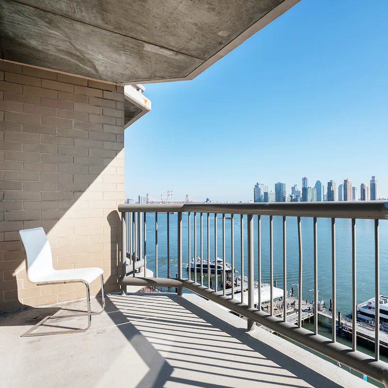 Open a cold beer and relax on the sunny private balcony