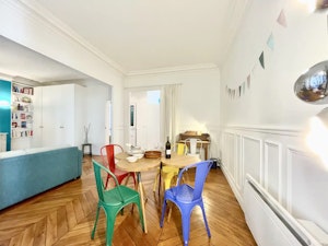 Parisian Rainbow image 8