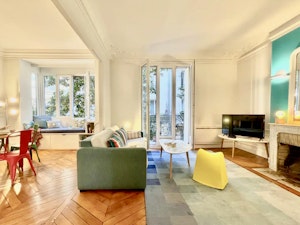 Parisian Rainbow image 1