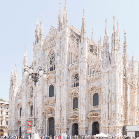 Walk to the Duomo in less than twenty minutes