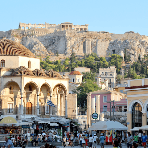 Reach the buzzing streets and ancient sights of Athens in less than an hour by car