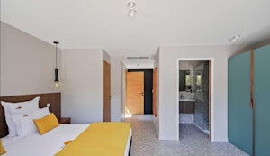 Riviera Abode image 5