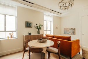 Elegant Lane image 3