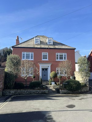 Coastal Manor image 6