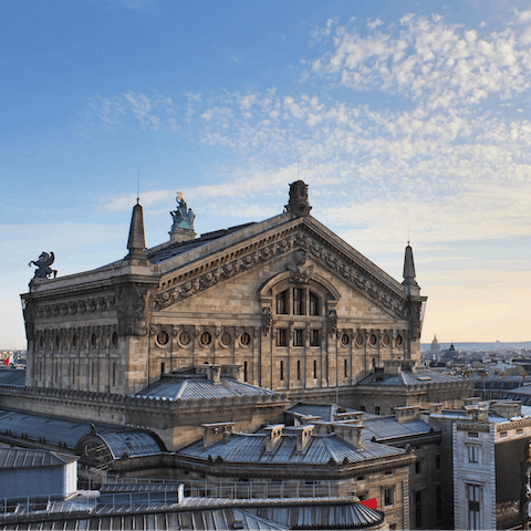 Waltz for less than fifteen minutes to the Palais Garnier for an outstanding opera performance