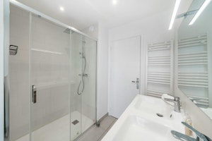 Blanche & Croisette image 10