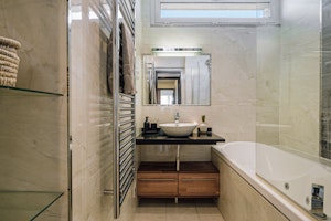 Artful Elegance image 13