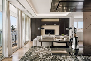 Artful Elegance image 6