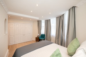 Kensington Hall image 3