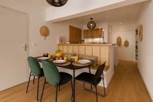 Javel Lull image 4