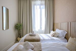 Cannes Luxe image 8