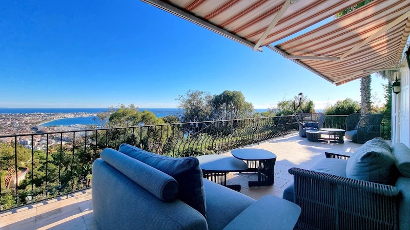 Riviera Shine main image