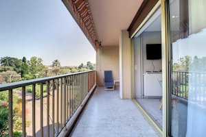 Emerald Sanctuary image 12
