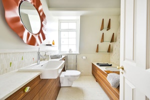 Chelsea Townhouse image 8