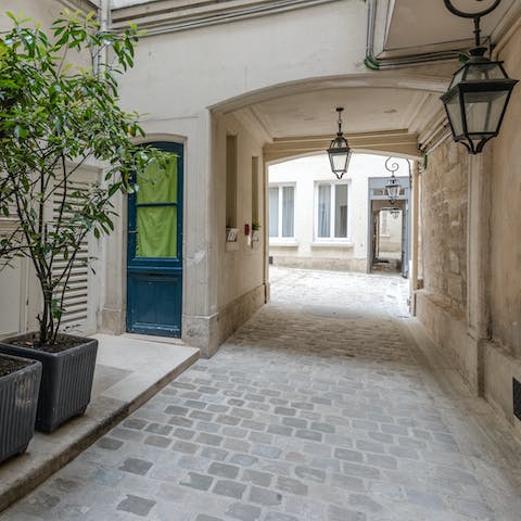 Stay in a period building opposite Musée Maillol