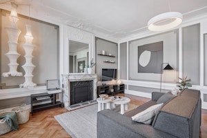 Le Marais Light image 12