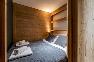 Hazelnut Lodge image 8