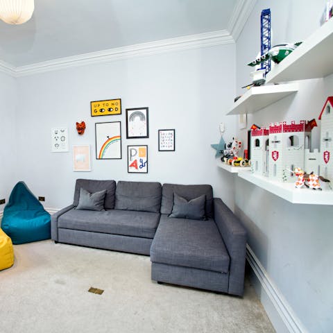 Unleash your imagination in the children's playroom