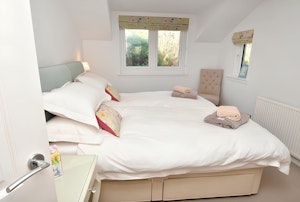 An Ethereal Retreat image 9