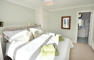 An Ethereal Retreat image 2