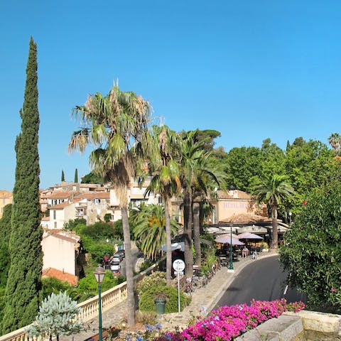 Slip into the French lifestyle on the Cote d'Azur