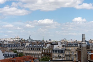 Eiffel's Elegance image 8
