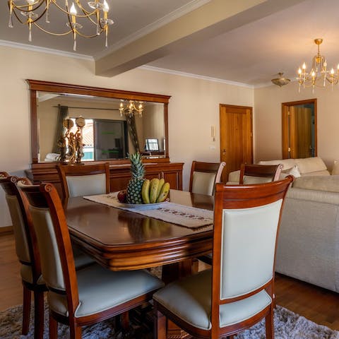 Share your meals at the dining table, also great as a laptop-friendly workspace