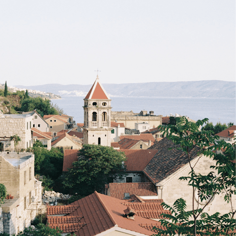 Explore the old pirate town of Omiš, bursting with historical sights, culture, and traditional cuisine 