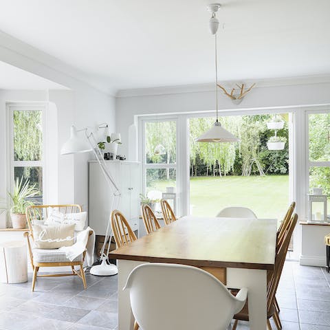 Wake up with your morning coffee while looking out at the gorgeous leafy garden from the kitchen