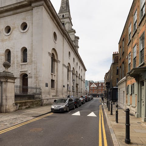 Stay right across from the Nicholas Hawksmoor-designed Christ Church in Spitalfields – Spitalfields Market is a three-minute walk away 