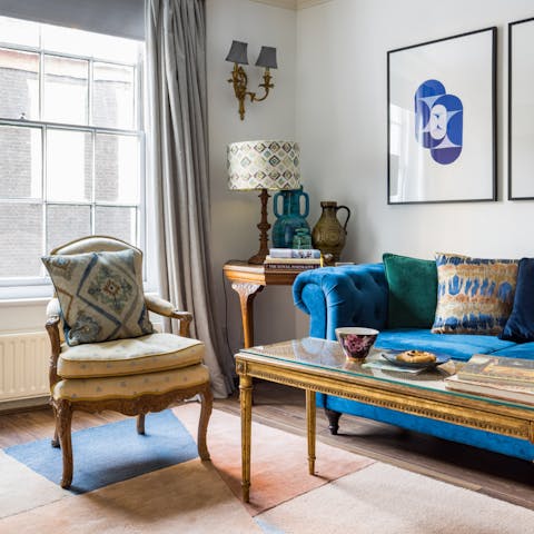 Make yourself at home in the sumptuous, Georgian-inspired living space