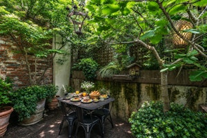Jungle & Brick image 9