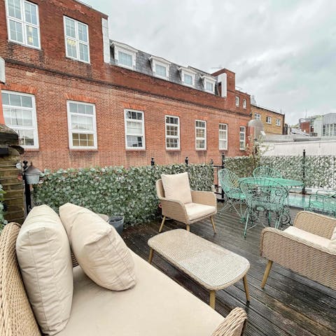Relax after a busy day on the rooftop terrace