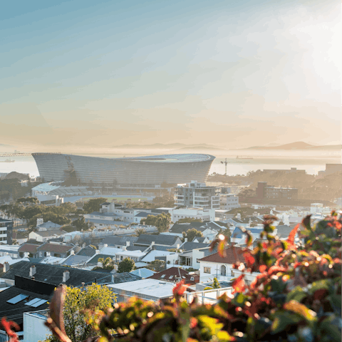 Explore Green Point, De Waterkant, Table Mountain and V&A Waterfront with ease from your home