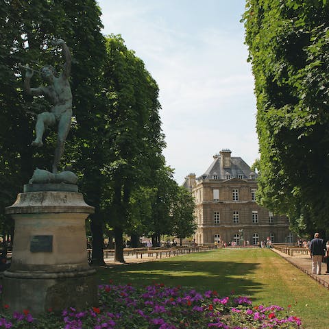 Wander the 17th century Luxembourg Gardens, a sixteen-minute walk away