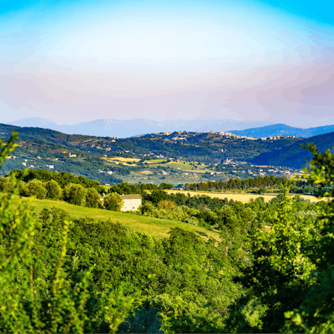 Traverse the wilds of Umbria, right on your doorstep