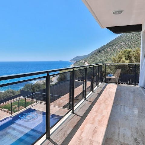 Wake up to views over the Mediterranean Sea thanks to the private balcony 